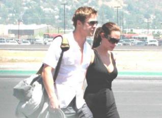 Angelina Jolie y Brad Pitt: Casados en secreto?