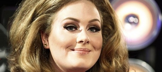 Adele, contenta con su figura