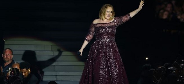Adele prohbe los fuegos artificiales en sus conciertos