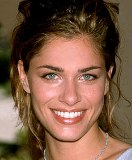 Amanda Peet fue madre.