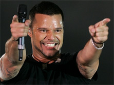 Amenaza de muerte a Ricky Martin   via Twitter