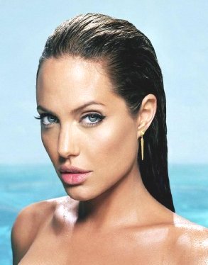 Angelina Jolie no esta embarazada.