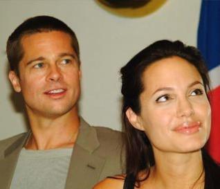 Brad y Angelina: la solidaridad no se toma vacaciones.