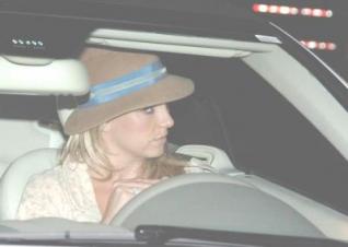 Britney podra ser internada.