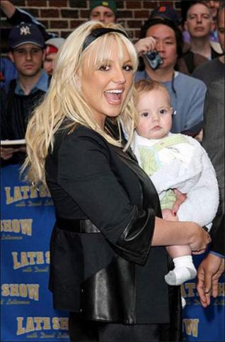 Ops! Una vez mas para Britney.