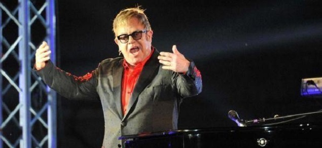 Brunei, Elton John se une a la campaa de George Clooney