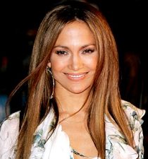 Jennifer Lopez vuelve al ruedo.