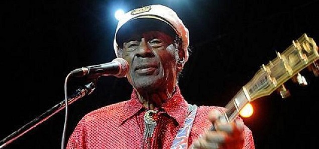 Chuck Berry cumple 90 aos y celebra con un nuevo disco