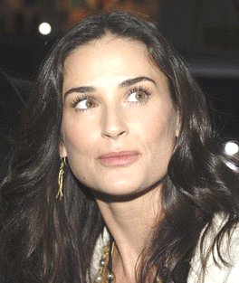 Demi Moore y su pánico por el paso del tiempo.