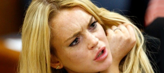 Denuncian a Lindsay Lohan por violencia