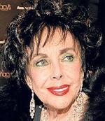 Elizabeth Taylor internada.