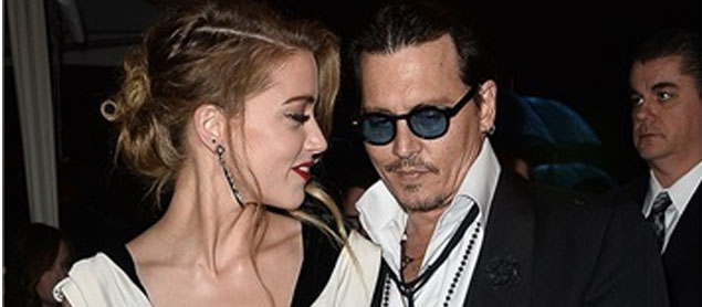 Finalmente se cas Johnny Depp!