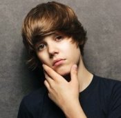 Golpean a Justin Bieber en Nueva York.