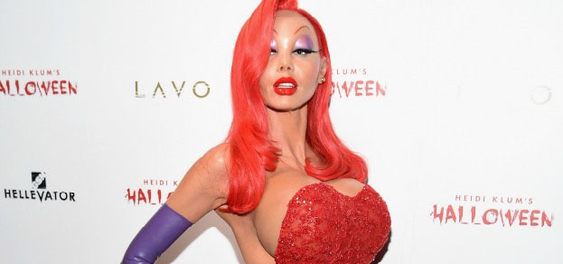 Heidi Klum como Jessica Rabbit para Halloween