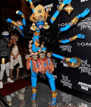 Heidi Klum y el disfraz más original.