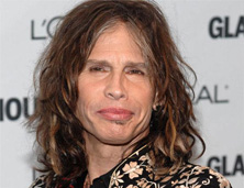 Internan a Steven Tyler