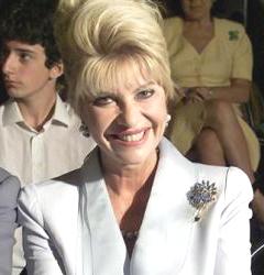 Se cas Ivanna Trump por cuarta vez.