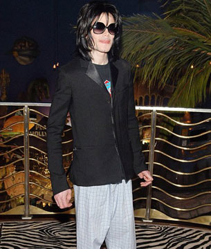 Michael Jackson en pijamas.
