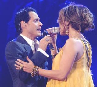 J.Lo y Marc esperan el nacimiento de sus hijos.