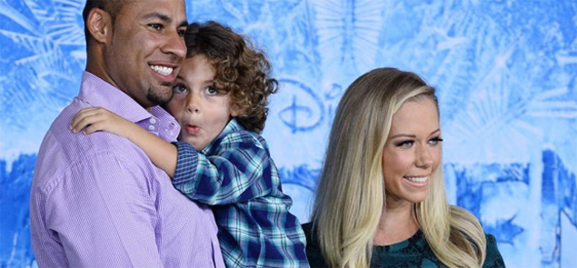 Kendra Wilkinson tuvo a su segundo hijo