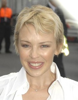 Kylie Minogue fue condecorada.