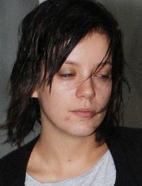 Lilly Allen y otra noche de mucho alcohol.