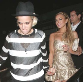 Lindsay confes que es lesbiana.