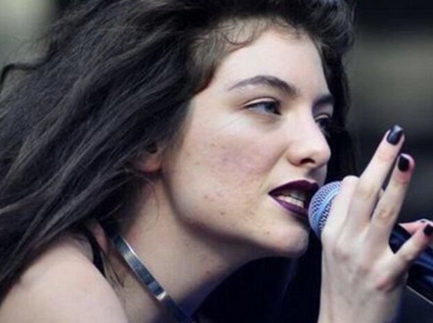 Lorde admite que tiene acn