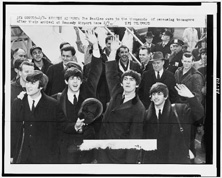 Ms de 360.000 dlares por fotos inditas de los Beatles