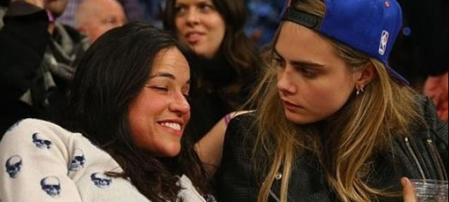 Michelle Rodrguez a los besos con Cara Delevingne