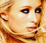 Paris Hilton desmiente su romance con Ronaldo.