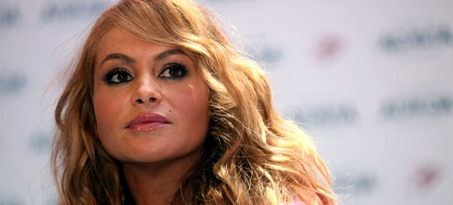 Paulina Rubio fue demandada por sus abogados