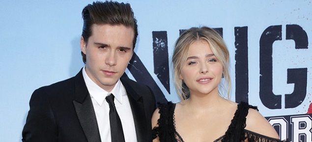 Primera alfombra roja para Brooklyn Beckham y Chloe Moretz