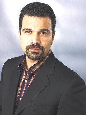 Se caso Ricardo Chavira.