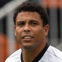 Ronaldo: de las canchas a Hollywood.
