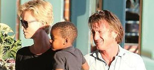 Sean Penn y Charlize Theron afianzan su relacin