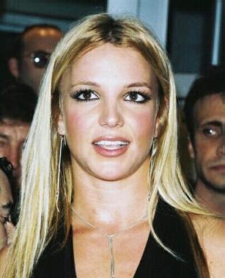 Britney Spears mas complicada que de costumbre.