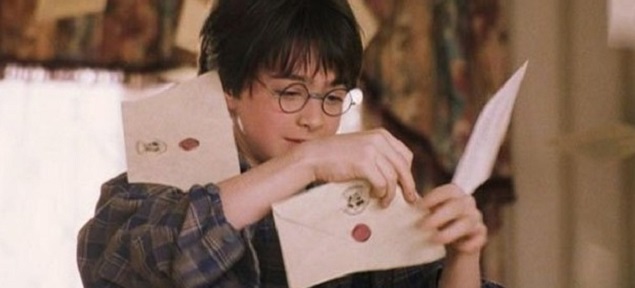 Subastan la carta original de Hogwarts para Harry Potter