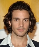 Santiago Cabrera