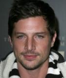 Simon Rex